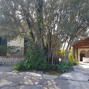 Serrano Villa